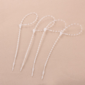 Attaches-câbles en plastique de 5 pouces avec boucle à clipser pour l'enfilage manuel et les étiquettes suspendues, couleur blanche, en résine - Product Image 2