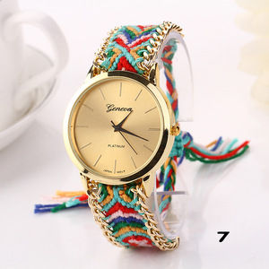 <span class=keywords><strong>Montre</strong></span> <span class=keywords><strong>bracelet</strong></span> pour femme de style ethnique, <span class=keywords><strong>montre</strong></span> à chaîne en laine tissée à la main, <span class=keywords><strong>montre</strong></span> de Genève - Product Image 4