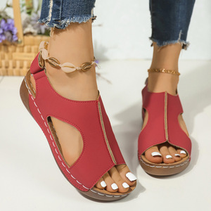 NOVEDAD DE VERANO 2025, Sandalias planas de gran tamaño para mujer, costura de coche, gancho transpirable, pendiente hueca exclusiva para Europa unida - Product Image 2