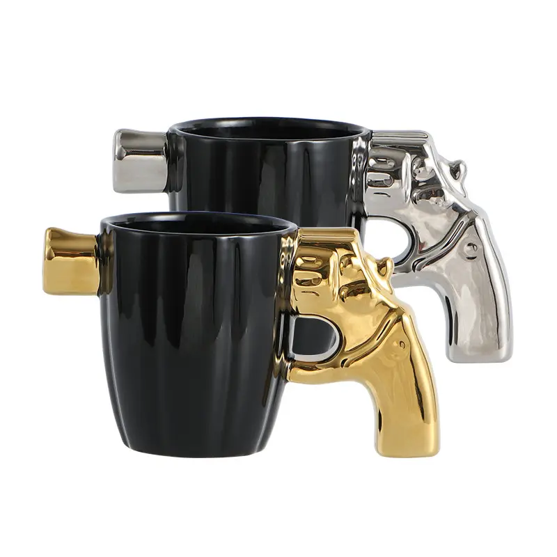 गर्म बिक्री 3 डी रचनात्मक सिरेमिक मग रिवॉल्वर बंदूक के आकार के कप व्यक्तिगत कॉफी पानी पीने के कप थोक