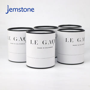 Emballage écologique en tube de carton artisanal pour bougies et bocaux en verre avec design personnalisé et matériaux recyclables - Product Image 1