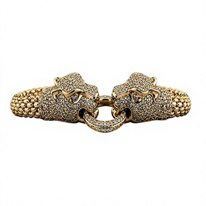 Brazaletes de Lujo Plateados para Hombre con Cabeza de Guepardo y Patrón de Leopardo Fino con Incrustaciones de Moissanita, Ideales para Regalo de Aniversario - Product Image 4