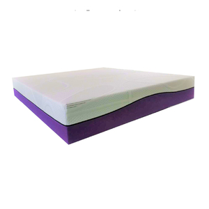 Colchón de Espuma Viscoelástica de Látex Premium de Calidad Hotelera en Caja, Tamaño King, BCM562 - Product Image 2