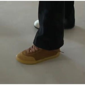 Zapatos Deportivos de Lujo Estilo H para Parejas, Cuero Genuino con Cierre de Cordones y TPU, Cómodos, Casuales, Modernos, para Todas las Temporadas - Product Image 4