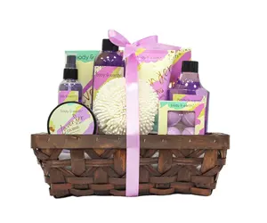 Wholesale beauty and personal care lavender fragrance relax body spa gift basket sets for women