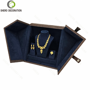 กล่องใส่เครื่องประดับไม้สี่เหลี่ยมขนาดใหญ่หรูหราพร้อมไฟ LED สำหรับขายส่ง กล่องใส่สร้อยข้อมือ ต่างหู สร้อยคอ แหวน แบบสี่เหลี่ยมทันสมัยสั่งทำได้ - Product Image 1