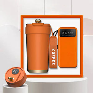 Kit de bienvenida con taza de café de cerámica personalizada y batería externa, cargador de taza de viaje con pantalla de temperatura inteligente, regalo VIP al por mayor. - Product Image 5