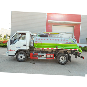 Camion d'assainissement à transmission manuelle 3-6 m³ de fabrication chinoise, utilisé avec un nettoyeur de canalisations à jet sous vide et un réservoir d'aspiration - Product Image 6