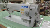 Machine à coudre industrielle JUKIS DDL-8700 à point noué simple, neuve, avec table, machine à coudre pour t-shirts