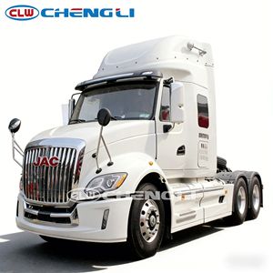 Nuevo Camión Tractor de Servicio Pesado JAC 2026 con Motor Diésel de 650 HP 6x4 para Logística - Product Image 1