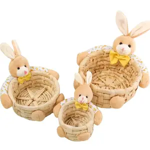 Rattan woven hand-held flower basket floral arrangement bamboo basket storage basket weaving flower preparation crafts