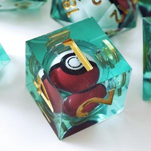 Ensemble de dés en résine faits à la main sur le thème Pokémon, à bords vifs, avec noyau liquide rotatif, dés de collection pour jeux de rôle, 7 pièces, dés de D&D de qualité supérieure - Product Image 4