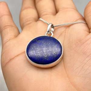 Joyería Bohemia hecha a mano para mujer, collar con colgante de piedras preciosas redondas de lapislázuli, chapado en oro y rodio - Product Image 4