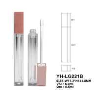 Nouveau design tube de brillant à lèvres mince couvercle rond bouteille carrée emballage de brillant à lèvres personnalisé conteneur de brillant à lèvres vide personnalisé