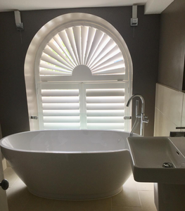 مصراع خشبي بشكل خاص مخصص ومصاريع نوافذ خشب الزيزفون الداخلية الأوروبي المملكة المتحدة أستراليا - Product Image 5