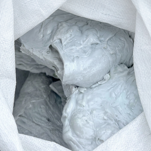 ถุงรีไซเคิล PET Lumps Natural Japan ขนาด 2 ลิตร สำหรับใช้บรรจุของเหลว  ขั้นต่ำ 20 ตัน - Product Image 1