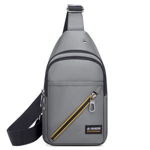 Sac bandoulière tendance en Oxford avec petite poche zippée, sac messager pour homme, usage quotidien, toutes saisons, sac bandoulière - Product Image 2
