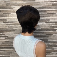 Perruque en cheveux humains coupe pixie prête à porter, vente en gros, entièrement fabriquée à la machine, carré court, sans colle, pré-épilée, noire naturelle, fournisseur