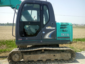 Excavadora usada, excavadora KOBELCO usada, excavadora KOBELCO SK75, excavadora sobre orugas, excelente calidad con licencia EPA - Product Image 4