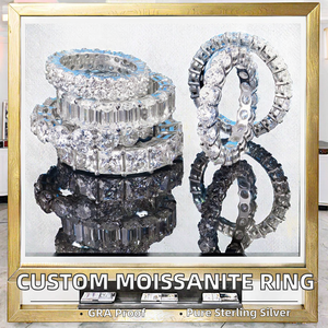 Anillo de Moissanita Personalizado para Hombre, Corte Princesa Esmeralda, Plata de Ley 925, Chapado en Oro Blanco, Certificado GRA, VVS/VVS1 - Product Image 2