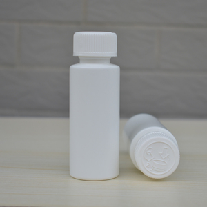Small batch empty 60ml 5% minoxidil bottle with child resistant cap - Product Image 2