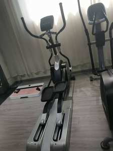 Machine <span class=keywords><strong>elliptique</strong></span> commerciale OEM |   Contrôle magnétique manuel |   Très résistant |   Directement de l'usine - Product Image 2