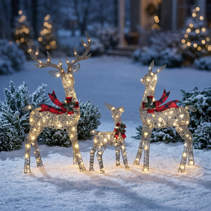 Figurine de renne lumineuse LED de Noël, décoration de cerf en strass, écharpe en peluche, décoration de table de fête pour la maison - Product Image 1