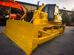 Topadora Komatsu D85A Usada en Excelentes Condiciones con Componentes Principales como Motor y Rodamientos - Product Image 2
