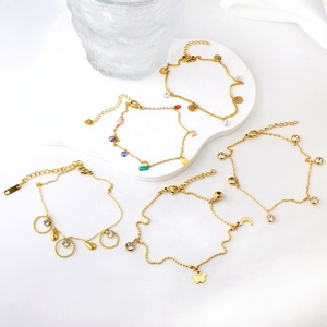 <span class=keywords><strong>Cavigliera</strong></span> in Acciaio Inossidabile Placcato <span class=keywords><strong>Oro</strong></span> 18K Antiossidante con Zirconia Arcobaleno di Forme e Colori Misti per Donne - Product Image 1