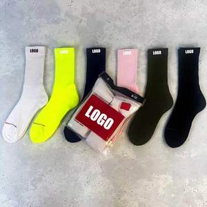 Chaussettes de sport mi-mollet en coton peigné ultra-doux avec semelle coussinée et fond éponge, chaussettes athlétiques de performance - Product Image 5