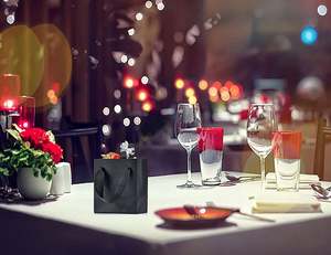 Sacs en papier pour petites entreprises, noir, laminés mat, avec poignées en tissu élargies - Product Image 6