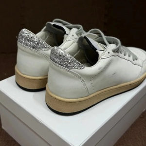 Sneakers GGBD in Vera Pelle di Oca Bianca, Antiscivolo e Comode, <span class=keywords><strong>Scarpe</strong></span> da Skateboard Stile Golden Dirty - Product Image 5