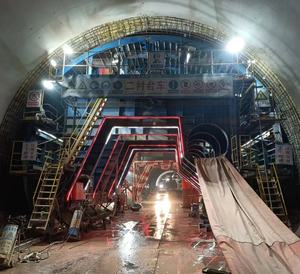 Fundición de túnel de bajo precio, revestimiento de hormigón, carro de hormigón de China - Product Image 4