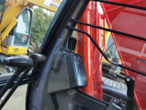 Excavatrice sur chenilles Hitachi ZX 120, équipement de construction à moteur diesel pour travaux de terrassement et de manutention de matériaux - Product Image 4