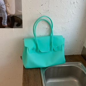 Nouveau <span class=keywords><strong>Sac</strong></span> en PVC Gelée Grande Capacité 2026 pour l'été – <span class=keywords><strong>Sac</strong></span> Fourre-tout et <span class=keywords><strong>Sac</strong></span> <span class=keywords><strong>à</strong></span> <span class=keywords><strong>Bandoulière</strong></span> – Vente en Gros Usine - Product Image 6