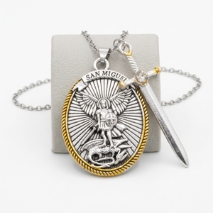 Collana Vintage Spagnola <span class=keywords><strong>SAN</strong></span> MIGUEL in Lega C177 con Spada e Croce, Scudo Sacro di Protezione, Ali d'Angelo, Stile Catena per Maglione - Product Image 5