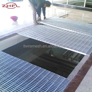 Placa Ranurada de Acero Compuesto Duradero de Acero al Carbono Galvanizado para Aplicaciones en Terrazas, Entradas y Parques, con Malla Anticorrosión y Resistente al Lavado - Product Image 4