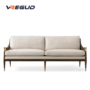 <span class=keywords><strong>Fisher</strong></span> Luxury Modern Design RH Sofás tapizados de tela para todo tipo de clima con patas de madera maciza de estilo americano para hoteles y clubes - Product Image 2