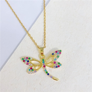 Collier de luxe avec pendentif papillon ajouré coloré entièrement serti de diamants, collier papillon en zircon tendance pour femme, cadeau de bijoux - Product Image 5