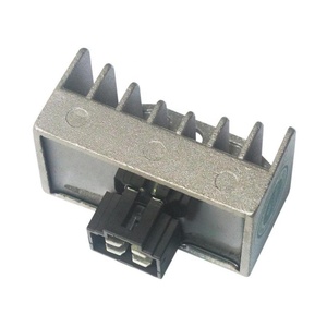 Régulateur Redresseur Assy pour <span class=keywords><strong>Scooter</strong></span> SCV 110 Activa 15-18 Mini Moto Navi 110 16-21 Régulateur <span class=keywords><strong>de</strong></span> <span class=keywords><strong>tension</strong></span> 31600-KWP-E02 - Product Image 1