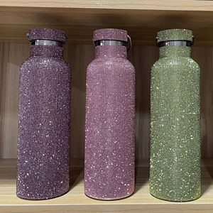 Offre Spéciale Sports de plein air Double paroi Thermos Voyage Diamant Strass Cristal Bouteille d'eau avec logo personnalisé - Product Image 1