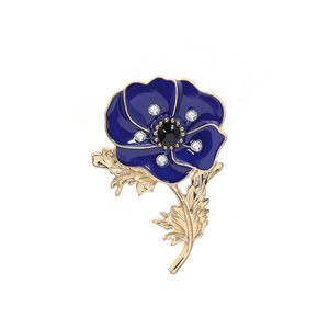 Nouvelle broche strass fleur de coquelicot - Product Image 2