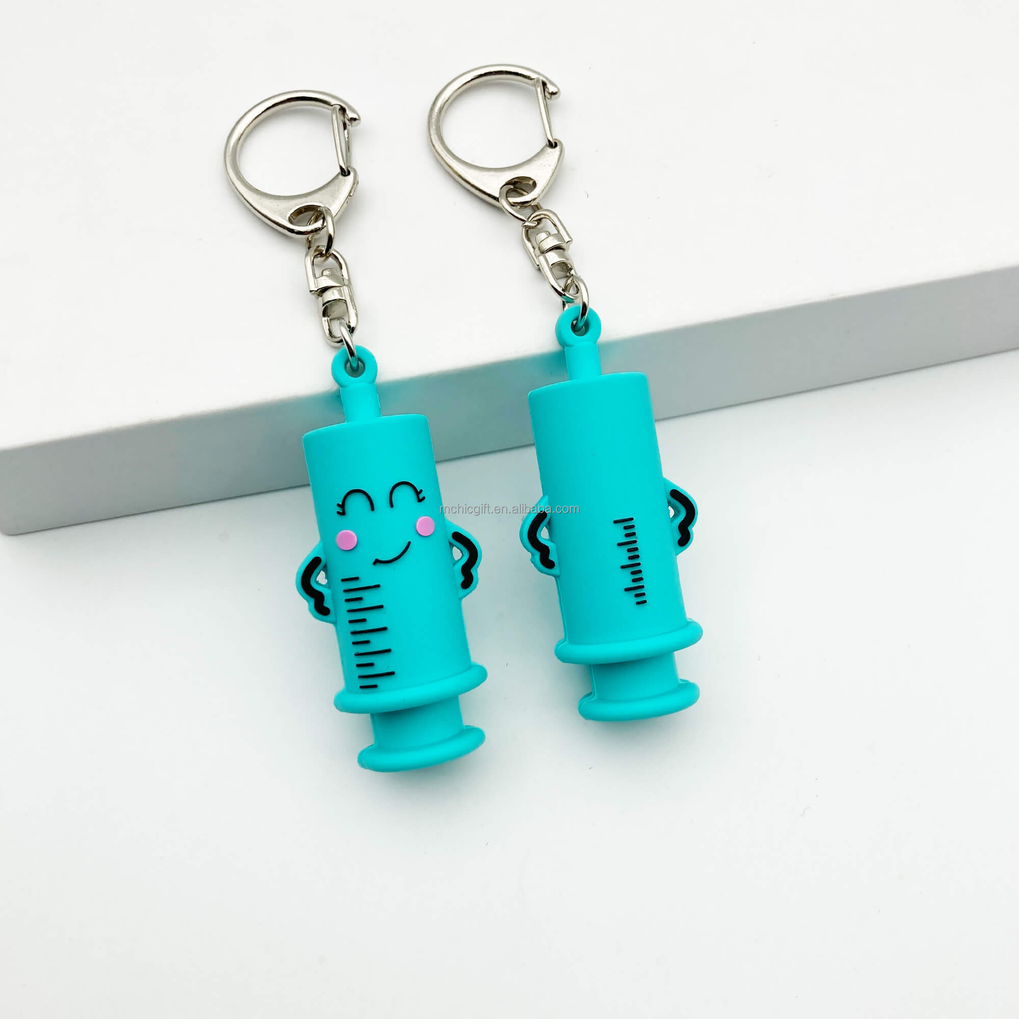 Aiguille turquoise avec crochet