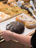 Feuilles de papier sulfurisé personnalisées imprimées quadricolore en offset, emballage alimentaire en pâte recyclée pour pain, gâteaux, pâtisseries et snacks