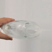 Nouvelle conception d'emballage en verre pour bouteille de vin en verre de 700 ml, bouteille de vin en verre de 100 ml, bouteille en verre de 300 ml pour jus avec impression à l'écran