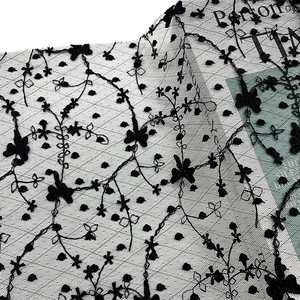 Tessuto in Pizzo di Poliestere Lavorato a Maglia con Motivo a Fiocco Francese, Ecologico, Leggero 70gsm, Elegante, Ultima Moda, per Abiti da Sera - Product Image 3