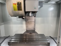 Centre d'usinage vertical CNC haute précision VMC850 pour travaux lourds avec broche BT40, broche simple, commande GSK, 380V