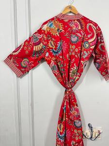Robe longue en coton pour femmes, patchwork floral, imprimé rouge vibrant, devant ouvert, style ethnique bohème, vêtements de boutique - Product Image 5