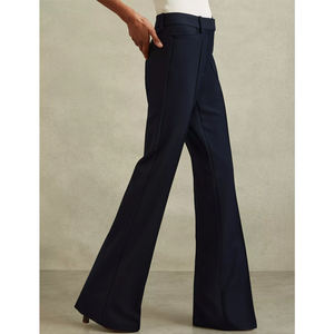 Pantalon évasé pour femmes avec look professionnel et pantalon évasé à coupe flatteuse pour femmes avec style personnalisé parfait - Product Image 5