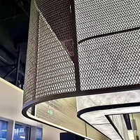Cloisons décoratives en maille métallique moderne Yuchen, maille décorative métallique personnalisable pour bâtiments
